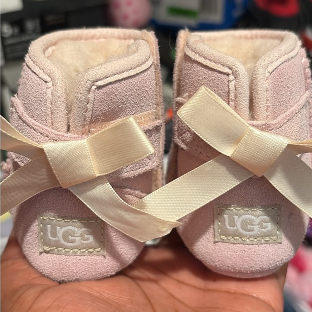 UGG Baby Booties in Soft Pink with Cream Bow
